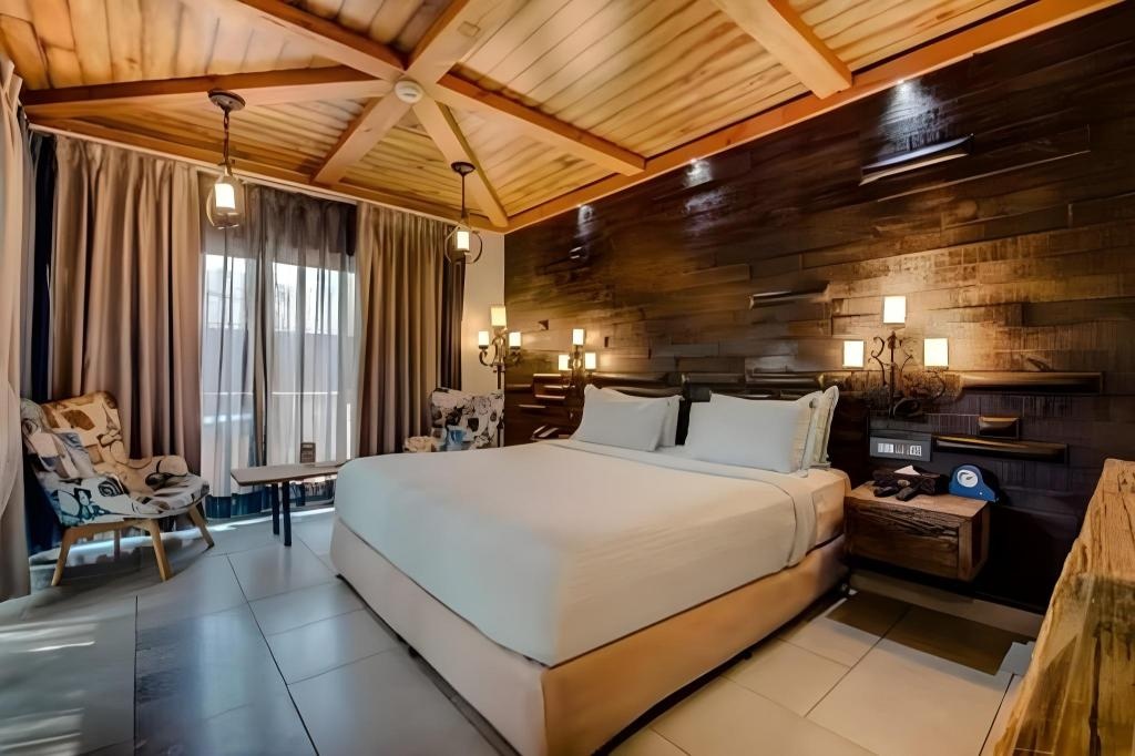 The Baga Beach Resort  Rooms  Rooms Image 8 8   Copy